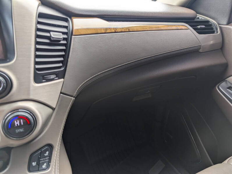 2017 GMC Yukon XL Denali