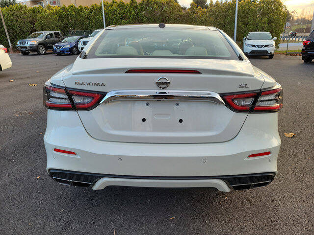 2019 Nissan Maxima