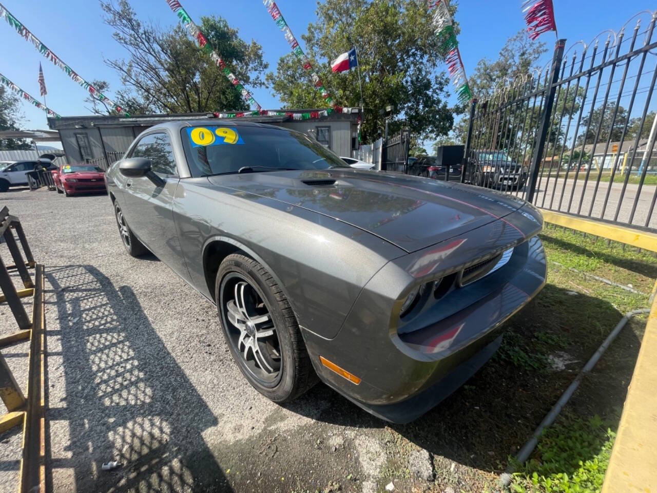 2009 Dodge Challenger for sale at DIAMOND MOTORS INC in Houston, TX