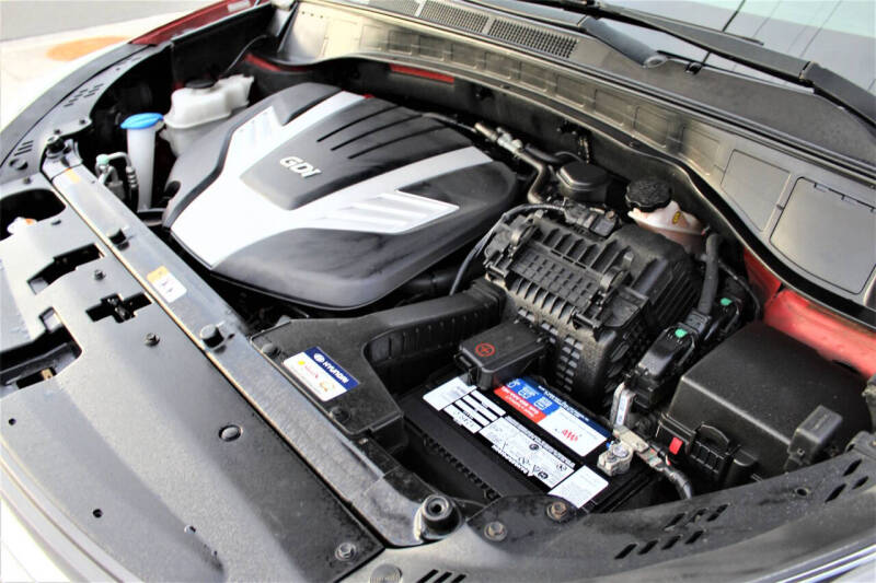 2018 Hyundai Santa Fe SE