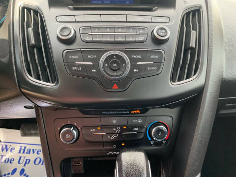 2017 Ford Focus SE