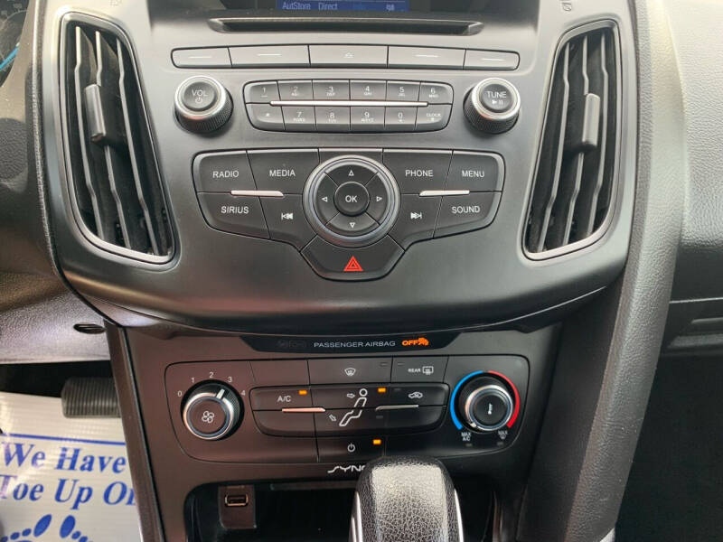 2017 Ford Focus SE