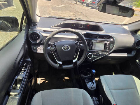 2018 Toyota Prius c