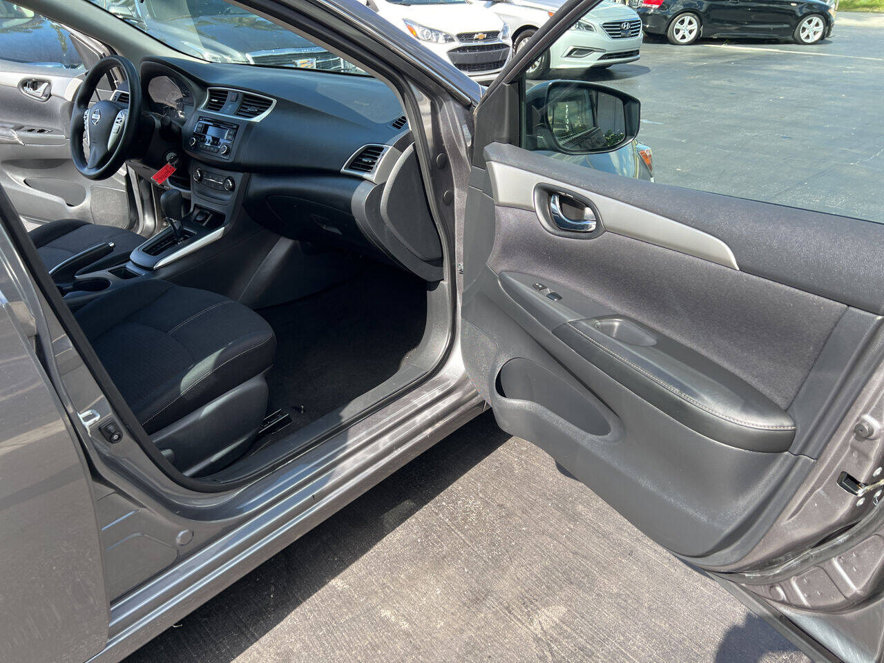 2016 Nissan Sentra Sedan - $10,900