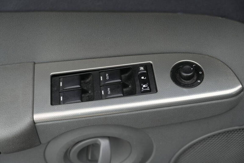 2007 Jeep Commander Sport