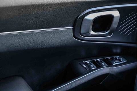 2024 Kia Sorento LX