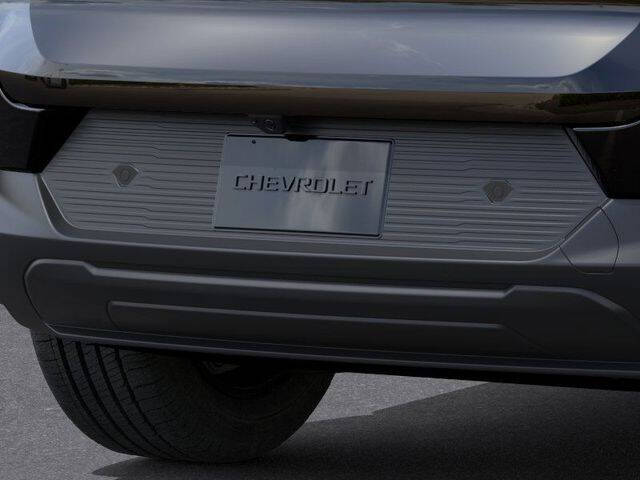 2026 Chevrolet Equinox EV LT 2