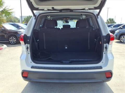 2019 Toyota Highlander LE Plus