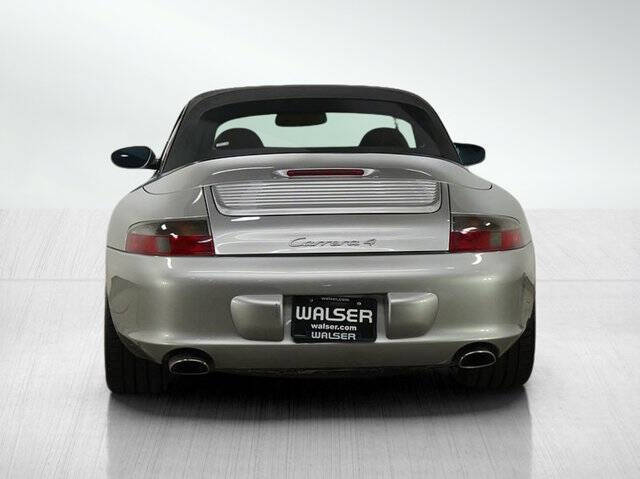 2003 Porsche 911 Carrera