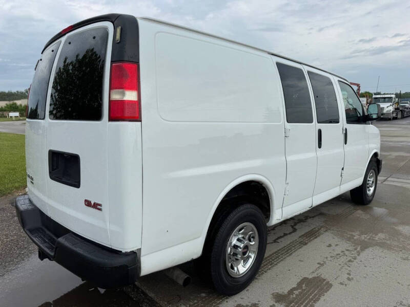 2014 GMC Savana 3500