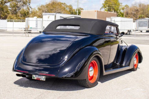 1937 Ford Cabriolet