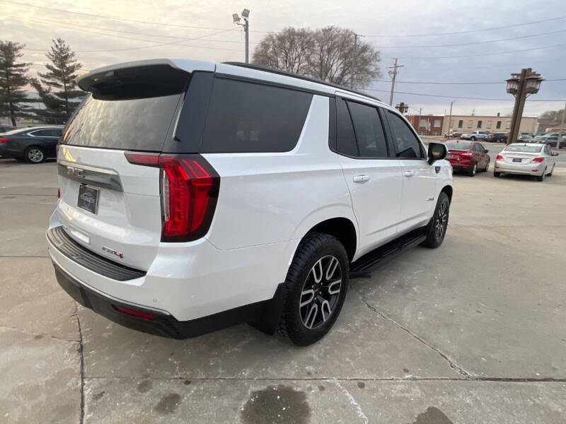 2021 GMC Yukon AT4