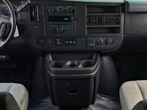 2021 Chevrolet Express 2500