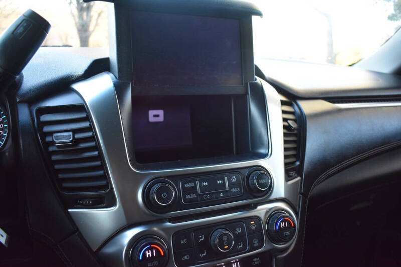 2017 Chevrolet Suburban LS