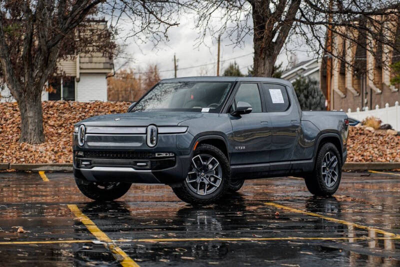 2024 Rivian R1T