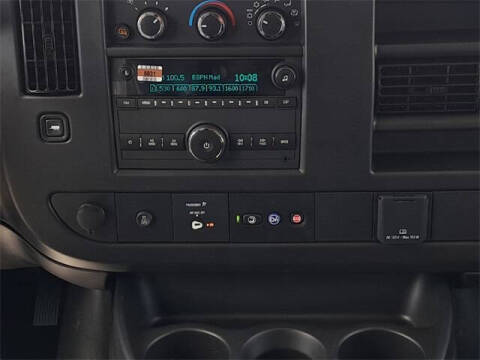 2025 Chevrolet Express 2500