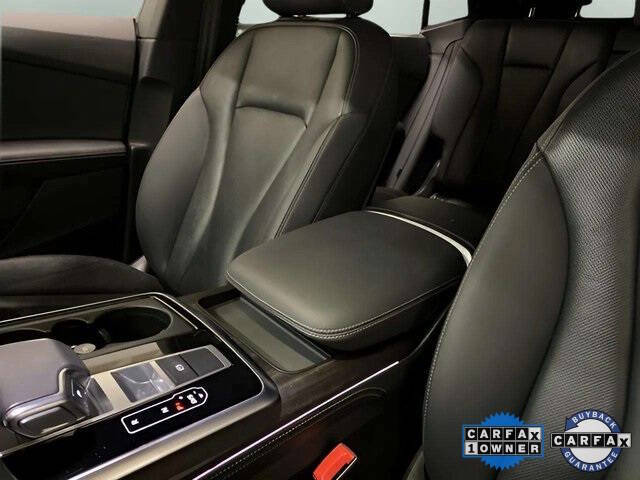 2023 Audi Q8 quattro Premium Plus 55 TFSI