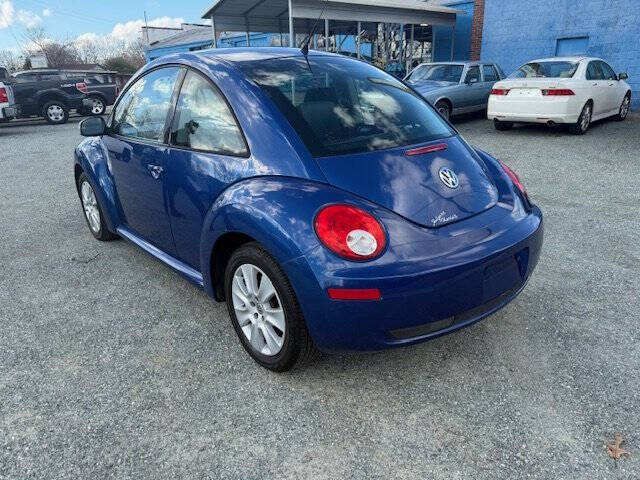 2008 Volkswagen New Beetle