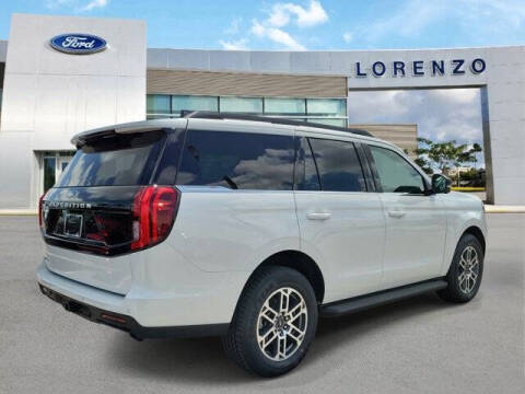 2026 Ford Expedition Active