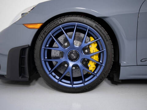 2024 Porsche 718 Cayman GT4 RS