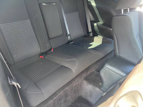 2018 Dodge Challenger SXT Plus