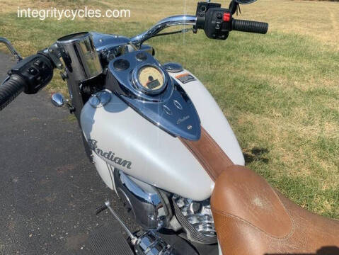 2016 Indian CHIEF CLASSIC WHITE