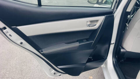 2017 Toyota Corolla LE