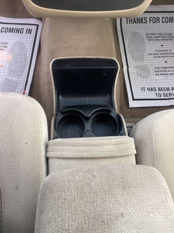 2011 Buick Lucerne CX