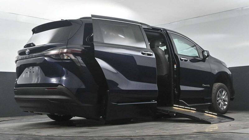 2025 Toyota Sienna