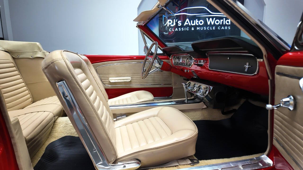 1965 Ford Mustang 58