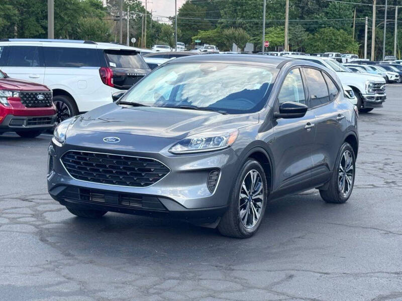 2022 Ford Escape SE