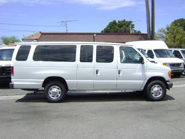2006 Ford E-Series E-350 SD XL