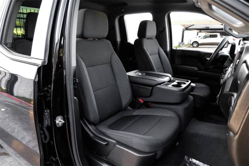 2022 Chevrolet Silverado 1500 Limited Custom