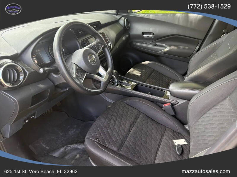 2021 Nissan Kicks SV
