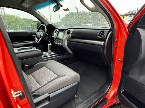 2016 Toyota Tundra SR5