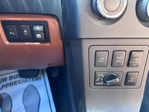 2018 Toyota Sequoia Platinum