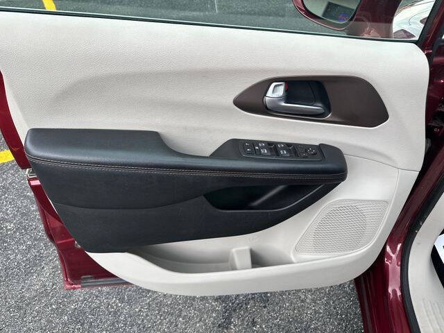 2018 Chrysler Pacifica Touring L Plus