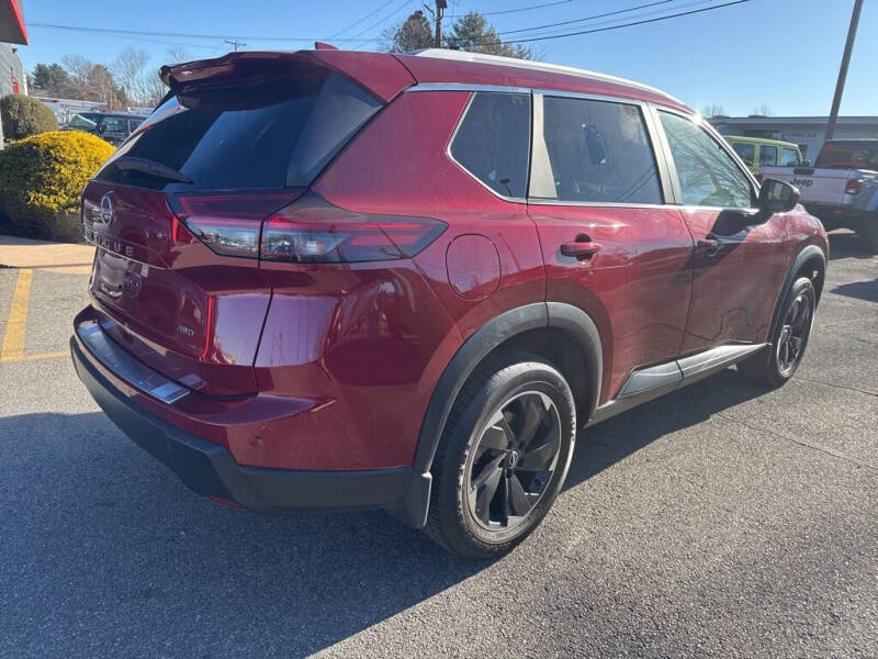 2025 Nissan Rogue SV