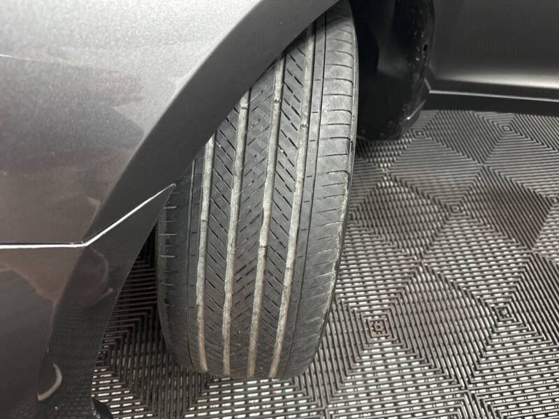 2018 Ford Taurus SEL