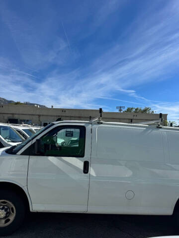 2023 Chevrolet Express 2500