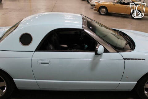 2003 Ford Thunderbird
