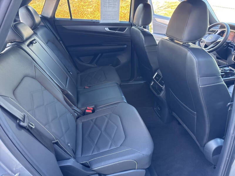 2024 Volkswagen Atlas Cross Sport SE