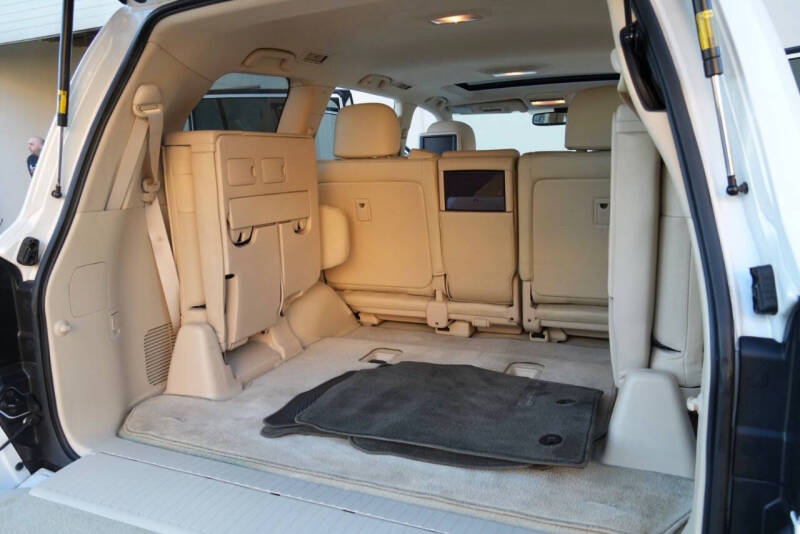 2013 Lexus LX 570