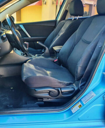 2010 Mazda MAZDA3 s Grand Touring