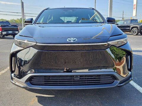 2025 Toyota bZ4X XLE