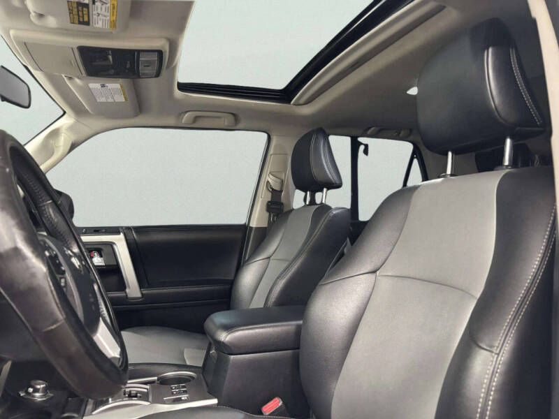 2017 Toyota 4Runner SR5