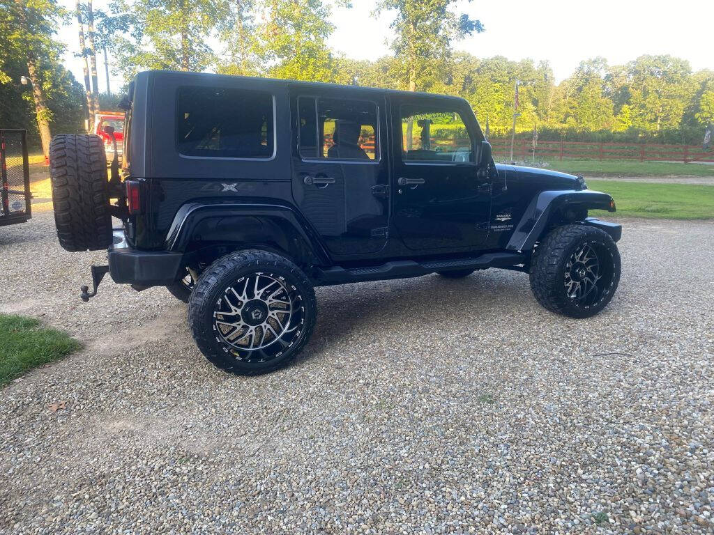 2010 Jeep Wrangler Unlimited for sale at Main Street Auto Sales in Zanesville, OH