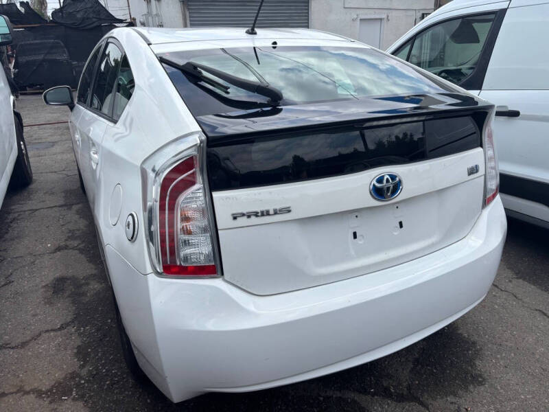 2013 Toyota Prius Two