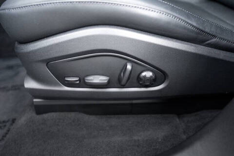 2025 Porsche Macan 4 Electric