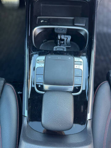 2020 Mercedes-Benz GLB GLB 250